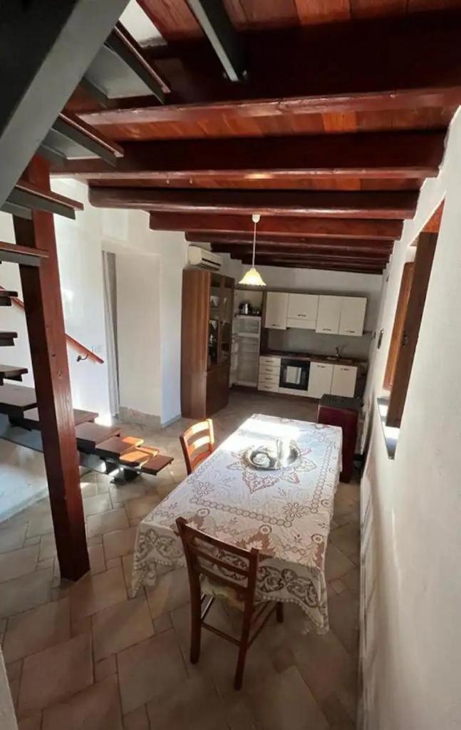 La Corte Degli Aranci Senorbi Esterno foto