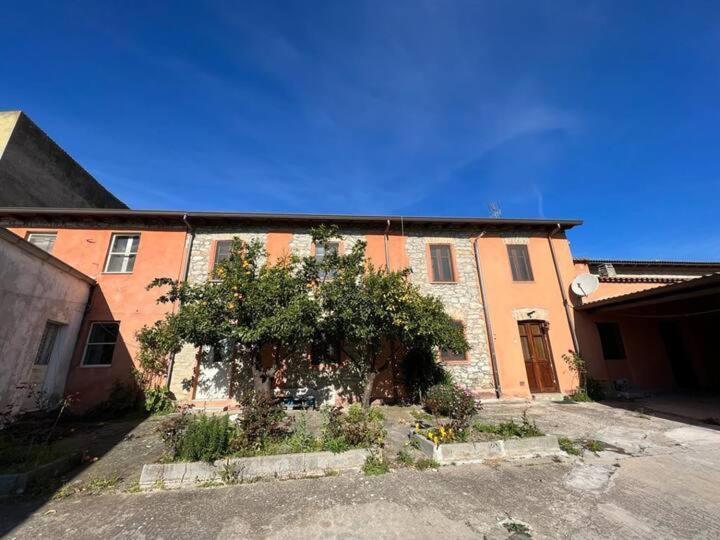 La Corte Degli Aranci Senorbi Esterno foto